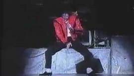 Michael Jackson Thriller LiVE history tour w/ RED JACKET (best performance!)