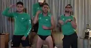 LOS MOTOBETIS 🤣💚💃 ¡Joaquín, Borja Iglesias, Marc Bartra y Aitor Ruibal bailan 'Despechá' de Rosalía!