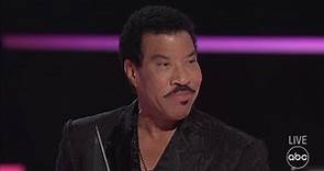 Lionel Richie Accepts the Icon Award Live at the 2022 AMAs - The American Music Awards