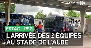 Les 2 équipes sont arrivées au Stade de l'Aube pour le match Estac - PSG