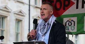 🇵🇸 Declan Kearney delivers a fantastic address to an enormous crowd at Palestine rally in London