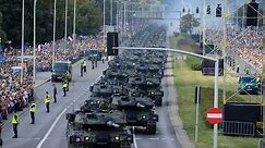 Найбільший військовий парад в історії Польщі.Poland celebrates Armed Forces Day with military parade