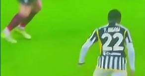 Tim Weah wonder goal for Juventus #weah #juventus