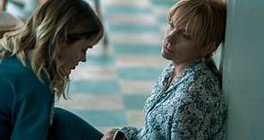 Frammenti di lei: Toni Collette nasconde qualcosa nel trailer ufficiale italiano della serie Netflix