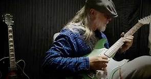 Steve Hunter revisits a solo he did 51 years ago!
