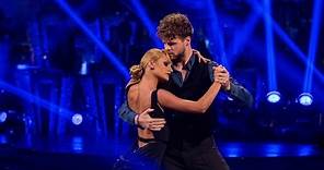 Jay McGuiness & Aliona Vilani Argentine Tango to 'Diferente' - Strictly Come Dancing: 2015