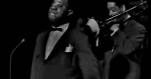 Louis Armstrong- A Kiss To Build A Dream On [1962] Live