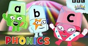 Awesome Alphabet | Phonics for Kids - Learn To Read | Alphablocks