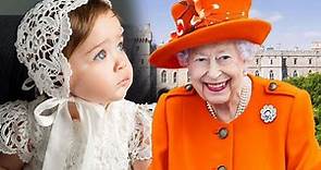 The First picture of Sienna Elizabeth Mapelli Mozzi reuniting with the Queen for the first time