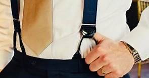 Mettare bottoni bretella in pantaloni. how to put suspender buttons
