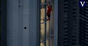 El actor Jared Leto escala el Empire State Building y logra llegar hasta el 'escudo de hielo'