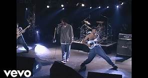 Rage Against The Machine - Bombtrack (Live Soundstage performance - 1992)
