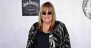 Penny Marshall, Beloved Sitcom Star and A League of Their Own Director, Dies at 75