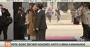 Presidente Boric recibe honores junto a su pareja en La Moneda