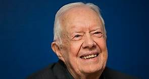 El expresidente Jimmy Carter cumple 99 años y en EE.UU. y en el mundo reconocen sus méritos - La Opinión