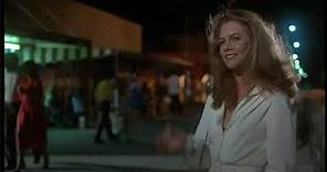 Sultry Kathleen Turner sizzles in 'Body Heat' (1981)