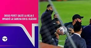Diego Poyet invadió la cancha en el #ClásicoUniversitarioxTNTSports