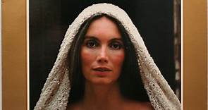 Emmylou Harris - Light Of The Stable-The Christmas Album