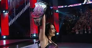 Paige stuns the world and wins Divas Title in debut match: Paige A&E Biography: Legends sneak peek