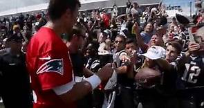 New England Patriots Tom Brady signs autographs