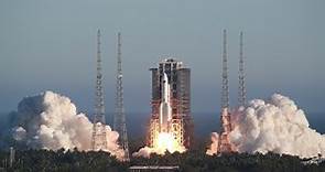 #新聞聯播 長征五號B運載火箭首飛成功 中國空間站在軌建造任務拉開序幕