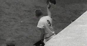Roger Maris breaks Babe Ruth's Home Run record in 1961