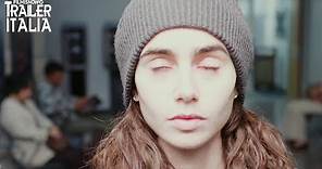 Fino all'osso | trailer del film Netflix sull’anoressia con Lily Collins e Keanu Reeves