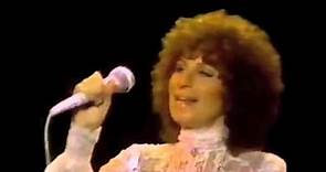 Barbra Streisand -"Tomorrow"- Live (Subtitulada en español)