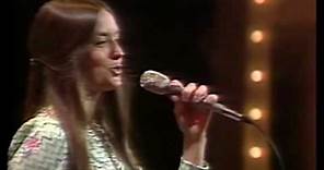 Crystal Gayle - Let Me Be There