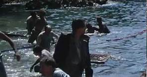 Gregory Peck - Captain Horatio Hornblower (1951) - Walk ashore