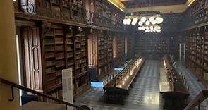 Entra en el palacio del Ministerio de Cultura en Roma, visita la biblioteca y quédate embelesado