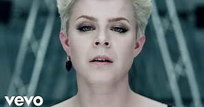 Robyn - Dancing On My Own (Official Video)