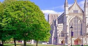 All 4 Universities in Winchester | Rankings & Reviews 2024