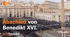 Abschied von Benedikt XVI. - Trauerfeier im Petersdom