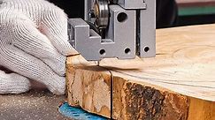 Transform wood log into DIY epoxy lamp