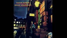 David Bowie: -The Rise And Fall of Ziggy Stardust and the Spiders from Mars.[Full Album]