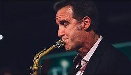 Amazing Saxophone Solo – Eric Marienthal