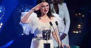‪Rachel Weisz Wins Supporting Actress for The Favourite | EE BAFTA Film A‬wards