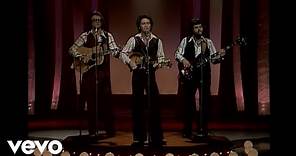Larry Gatlin & The Gatlin Brothers - I Just Wish You Were Someone I Love (Live)