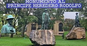 Monumento al PRINCIPE HEREDERO RODOLFO, único hijo varón de SISI.