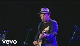 Paul Simon - Late in the Evening (from The Concert in Hyde Park)