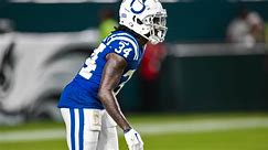 Colts sign CB Chris Lammons to 53-player roster