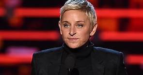 Ellen DeGeneres Emotionally Reveals That Her Father Elliott Has Died at 92