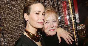 Holland Taylor ‘Can’t Imagine’ Working With Longtime Girlfriend Sarah Paulson: ‘I Don’t Like Seeing Couples’ Acting Together