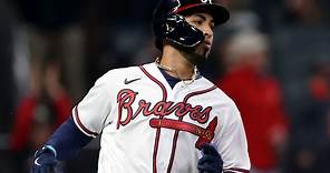 '21 NLCS MVP Rosario back with Braves on 2-yr deal