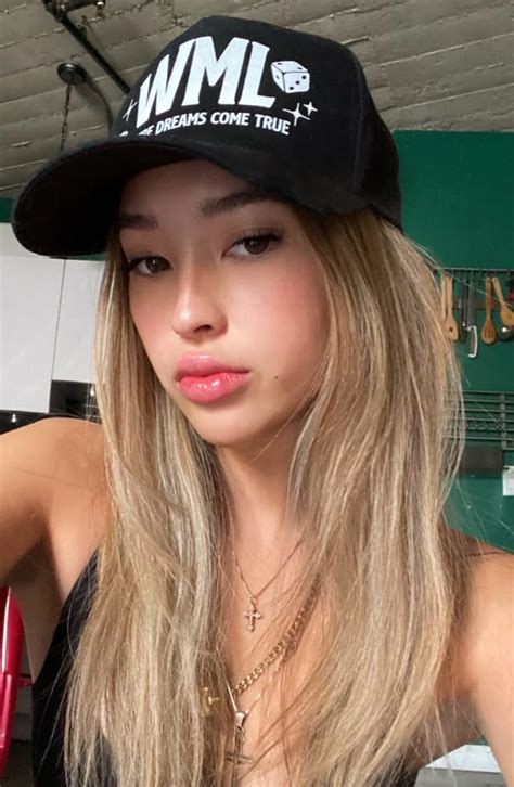 @hollylim Onlyfans Leak 5 Porn