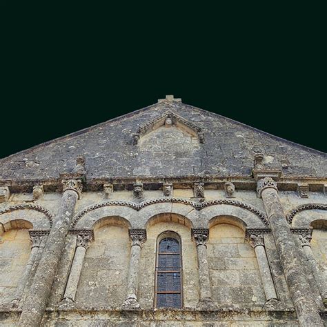 Église Saint-Pierre à Linars à Linars