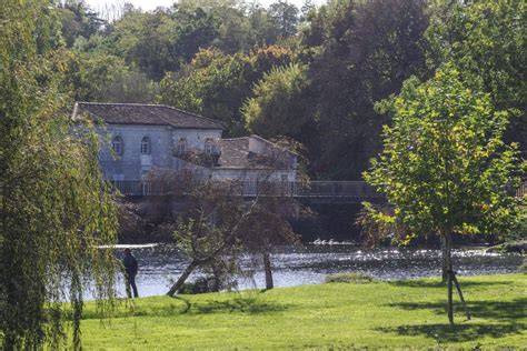 Îles de Fleurac à Linars