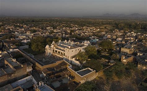 फारुक मंगलिया