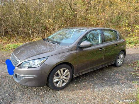 2 B VENTE AUTOS à Daours